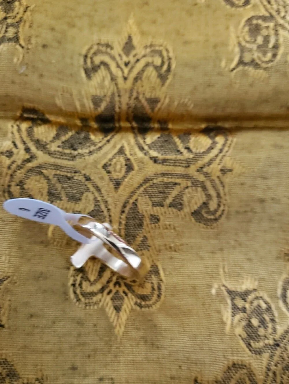Gold-Tone Modern Cross Ring - Size 6